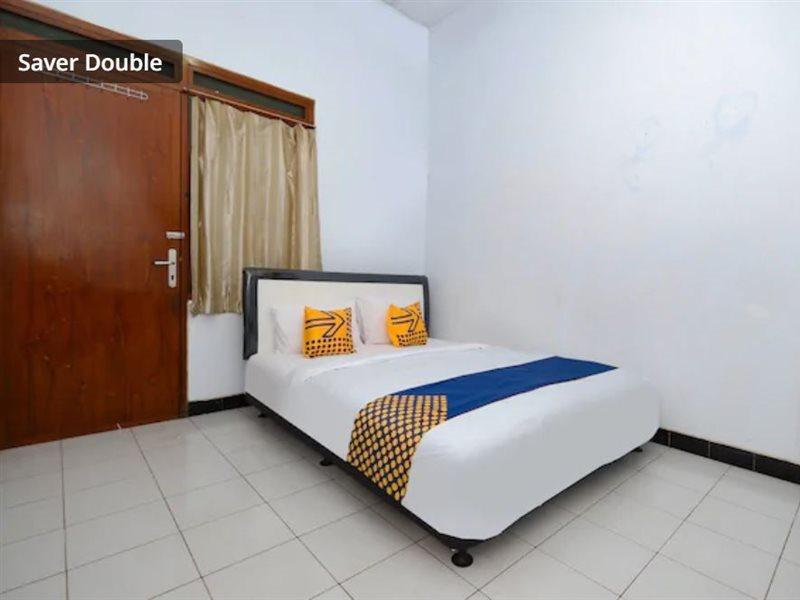 Oyo 2240 Simpang Tujuh Residence Kudus Dış mekan fotoğraf