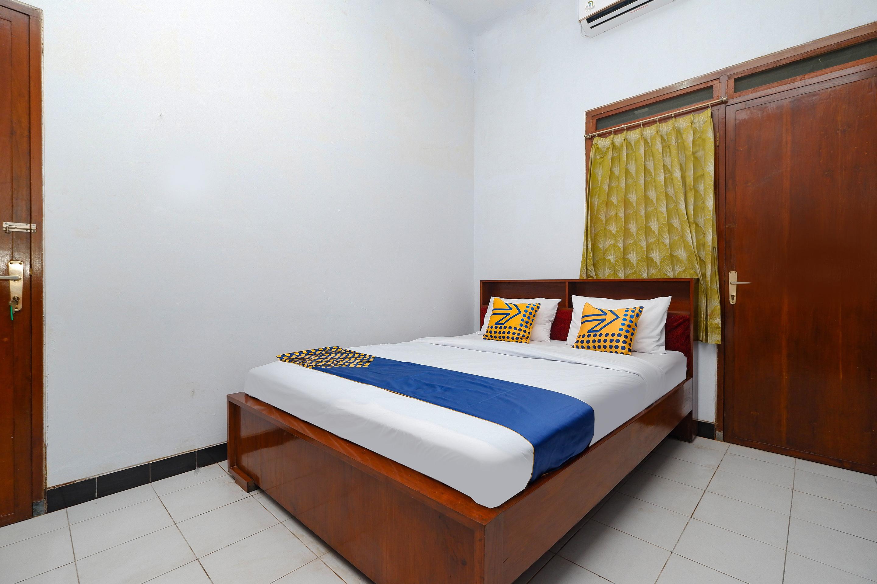 Oyo 2240 Simpang Tujuh Residence Kudus Dış mekan fotoğraf
