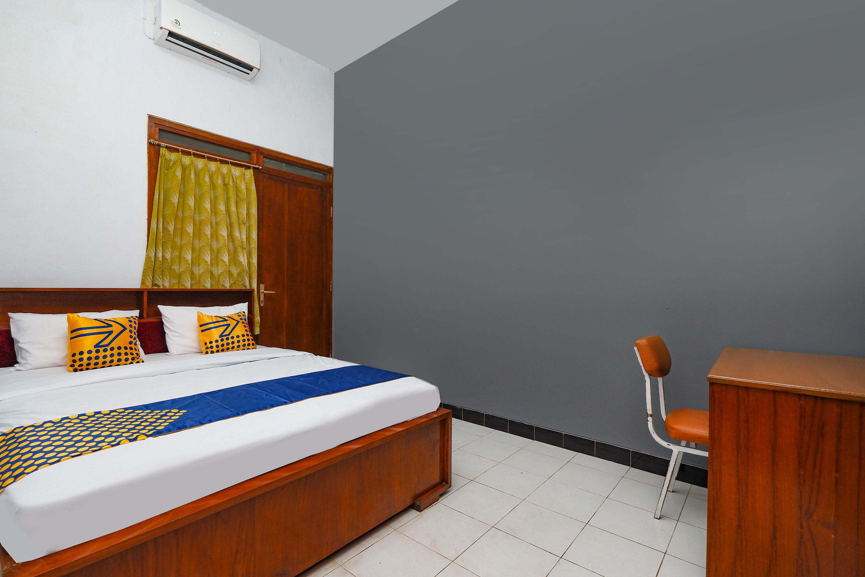 Oyo 2240 Simpang Tujuh Residence Kudus Dış mekan fotoğraf