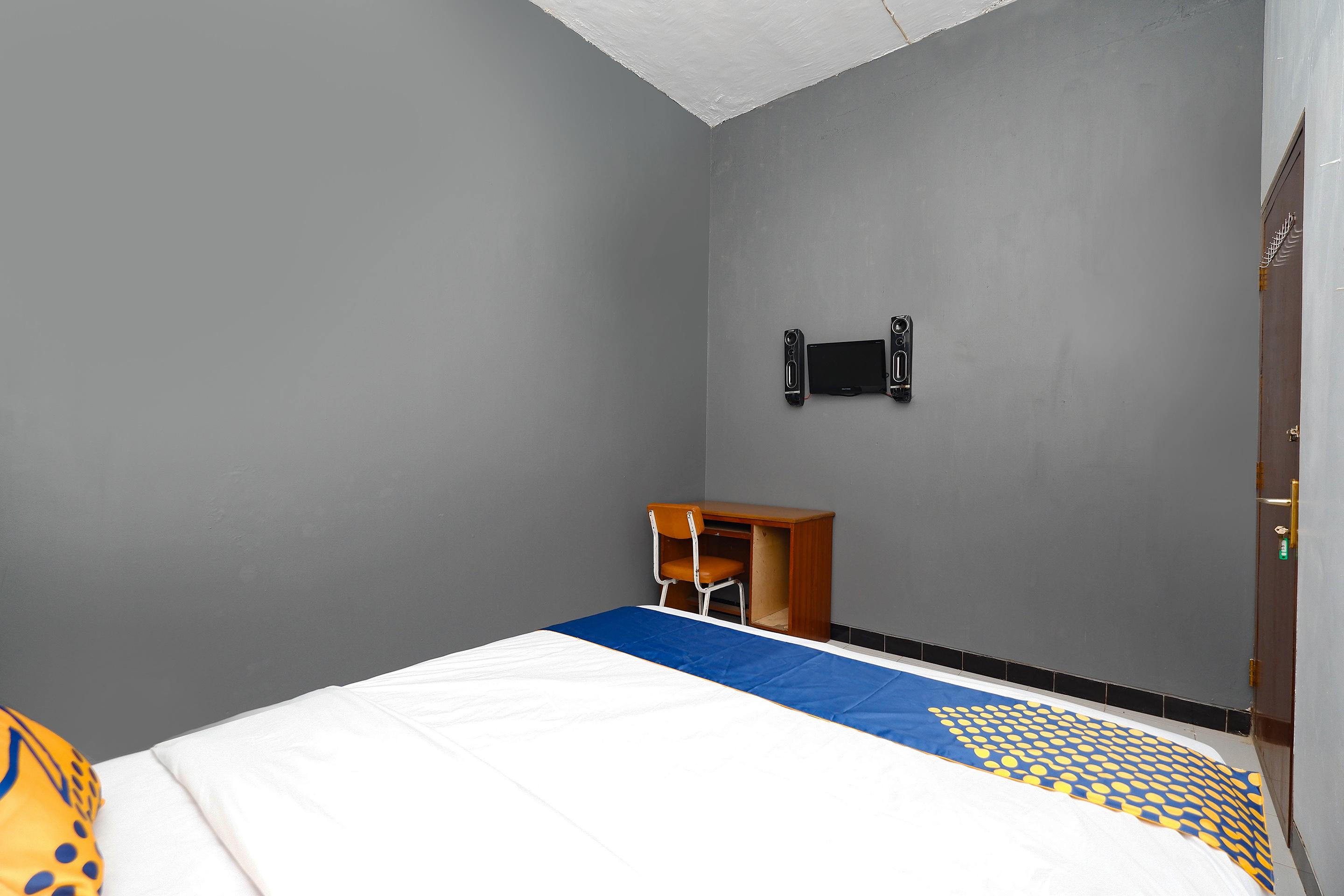 Oyo 2240 Simpang Tujuh Residence Kudus Dış mekan fotoğraf