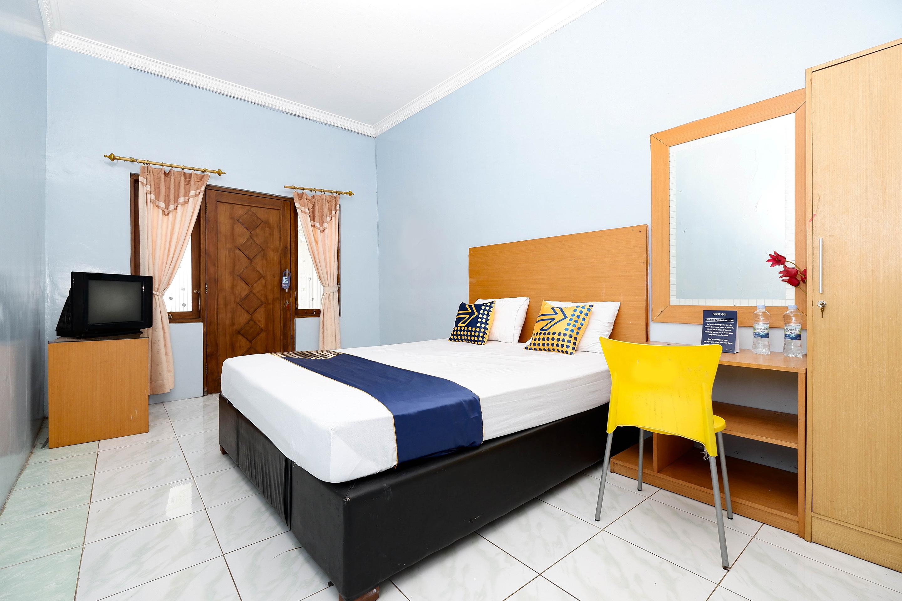 Oyo 2240 Simpang Tujuh Residence Kudus Dış mekan fotoğraf