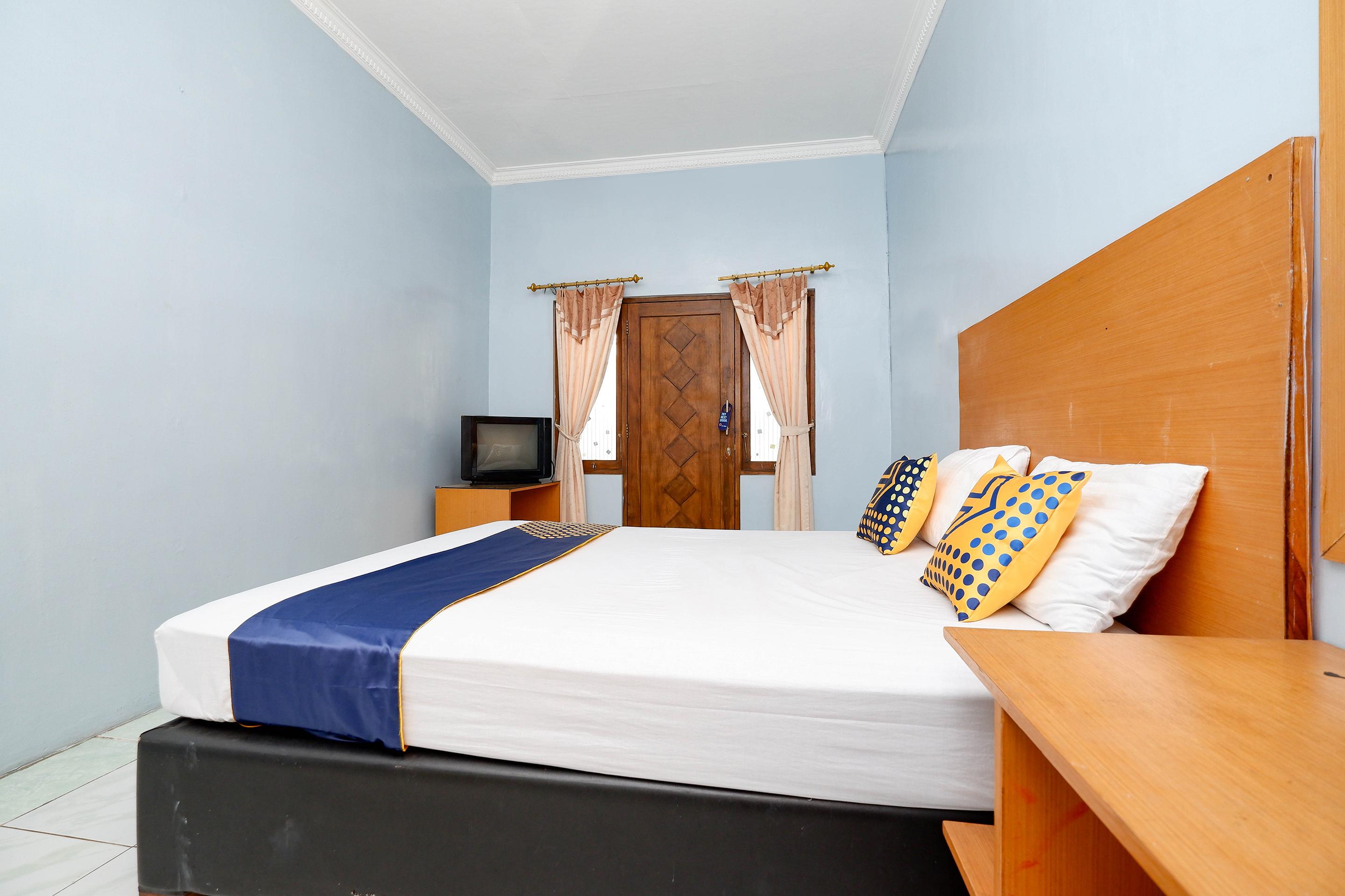 Oyo 2240 Simpang Tujuh Residence Kudus Dış mekan fotoğraf