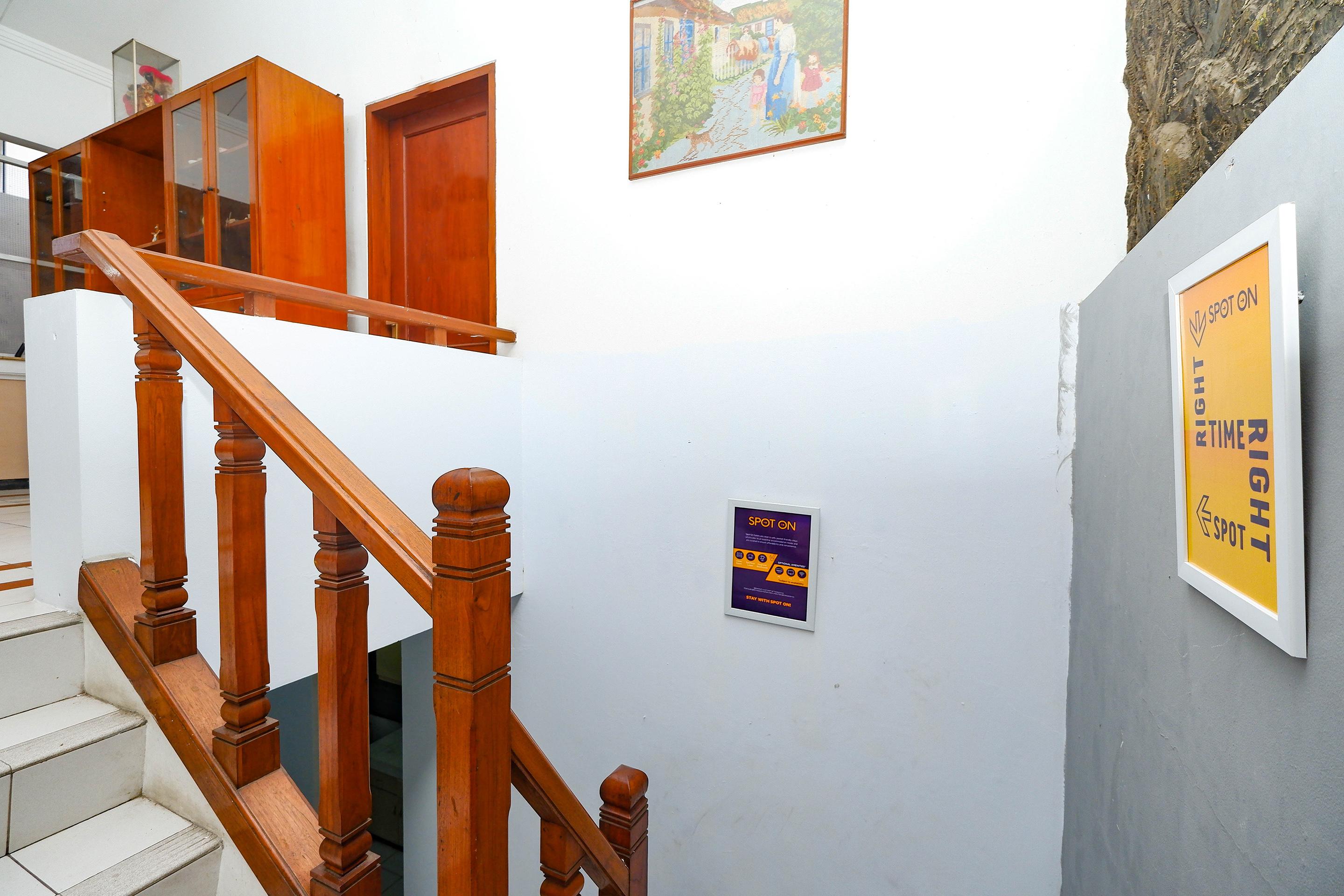 Oyo 2240 Simpang Tujuh Residence Kudus Dış mekan fotoğraf